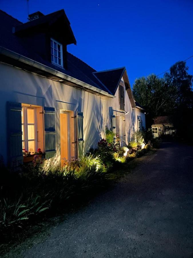 Gite Le Domaine D Orphee Marmagne  エクステリア 写真